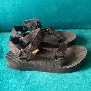 Teva Midform Universal - Size 9